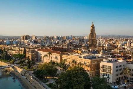 De vivir en Europa a vivir en Murcia: cuánto puedes ahorrar al mes