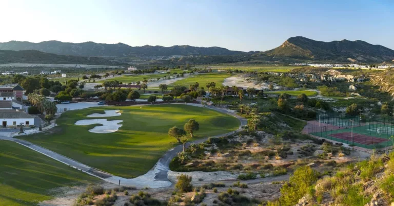 new-altaona-resort-mediterranean-life